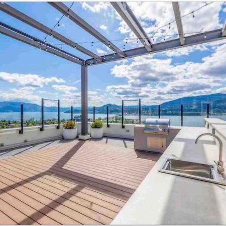 Amazing Brand New Lakeview Condo Downtown Kelowna Buitenkant foto
